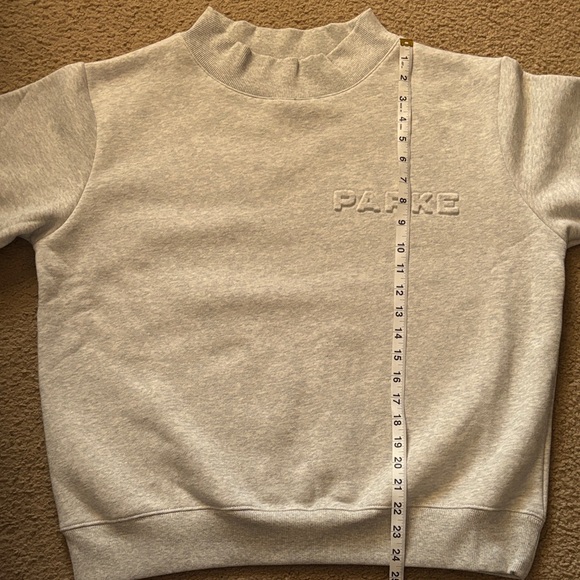 NWT Parke Classic Gray Embossed Mockneck Sweatshirt Size S/M - Picture 9 of 12